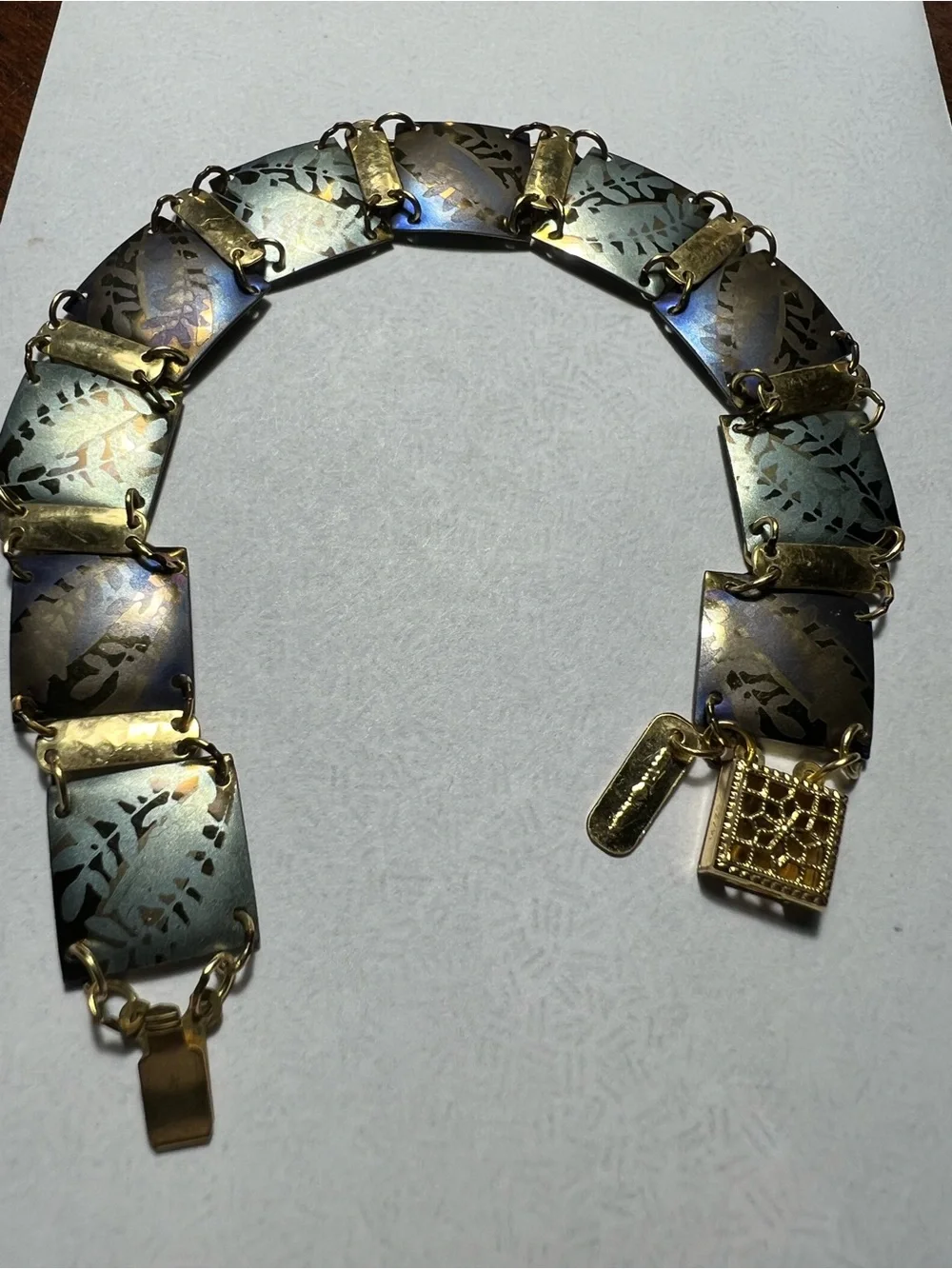 Holly Yashi vintage holly